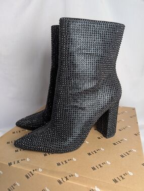 Mix No. 6 Vivi Black Rhinestone Studded Pointed-Toe Block Heel Ankle Boots 6W